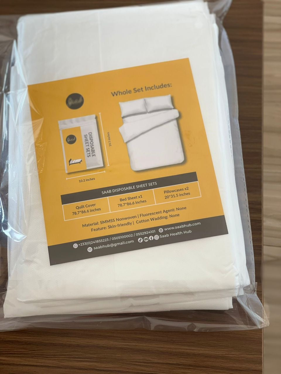 Disposable Bedding ( Bedsheet, 2 pillowcases, Quilt)