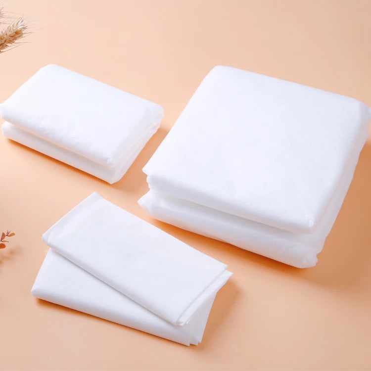 Disposable Bedding ( Bedsheet, 2 pillowcases, Quilt)